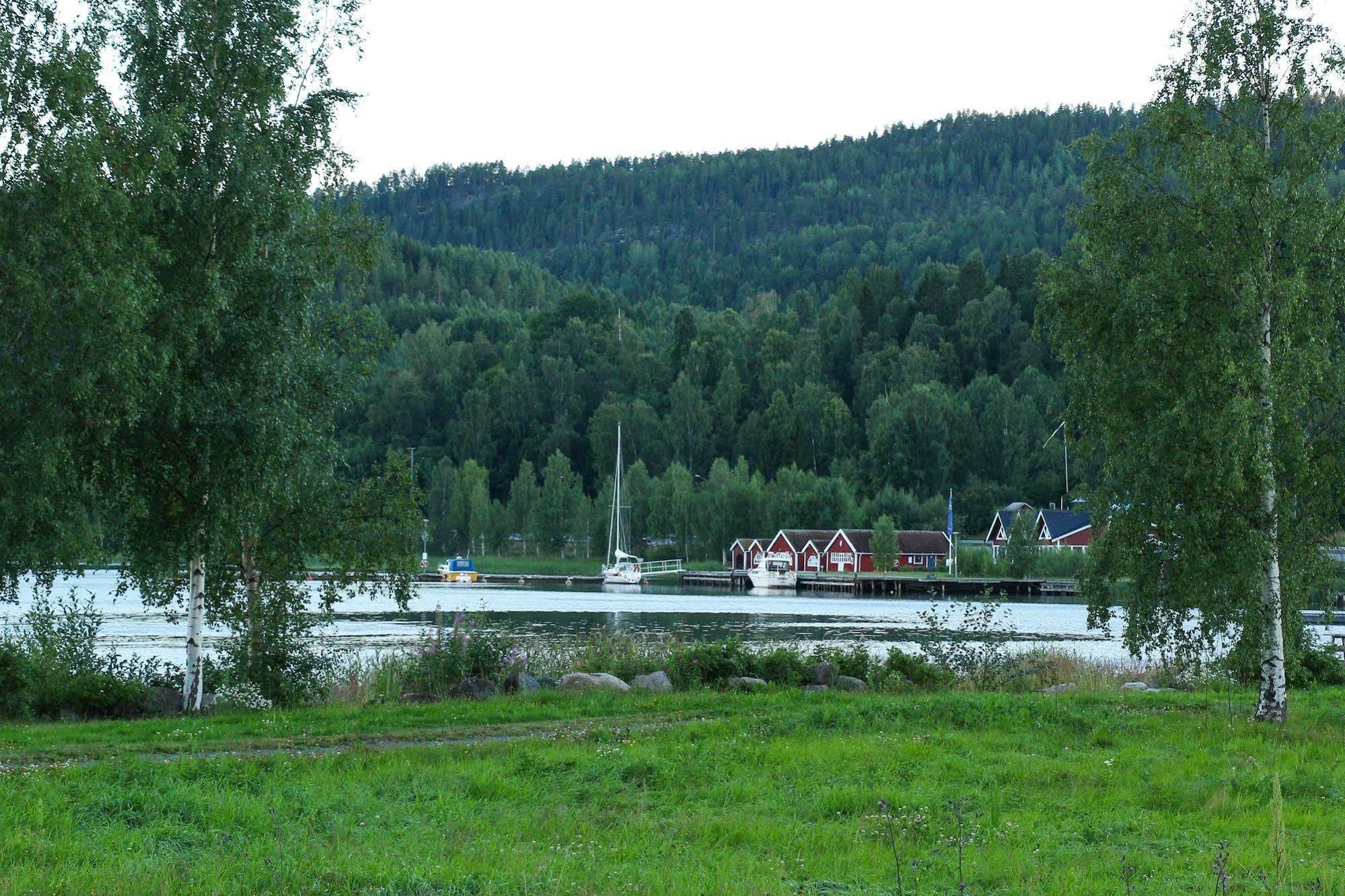 Docksta Hotell Exteriér fotografie